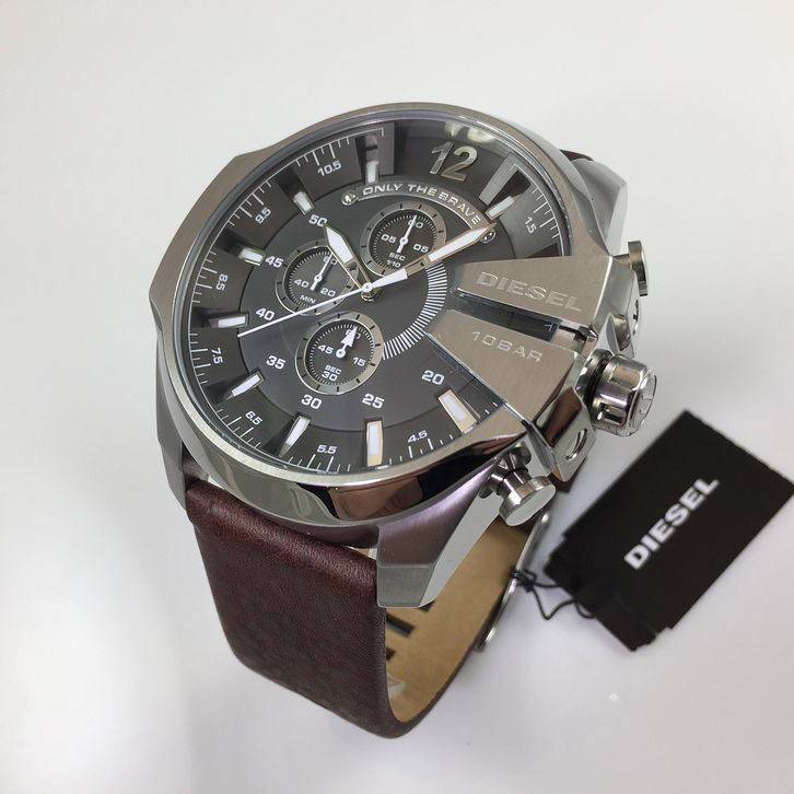 Diesel Mega Chief DZ4290 316L silver-tone stainless steel & genuine leather strap 50ATM (50m) water resistant Japan movements with a chronograph and date function